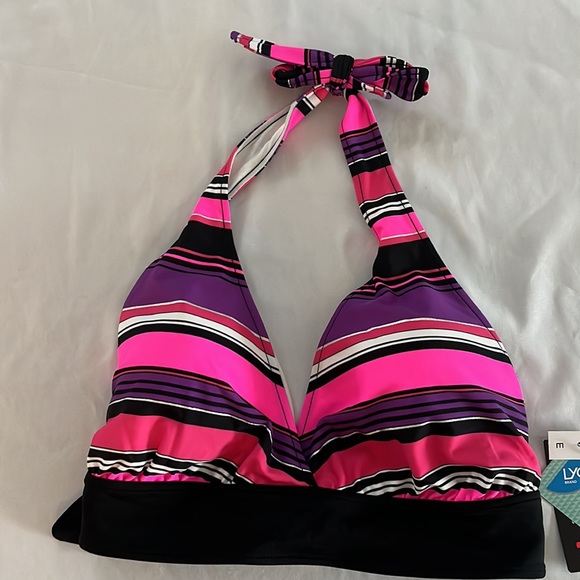 Bikini Bay bikini top and skirt - Picture 2 of 12